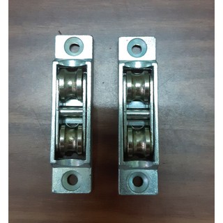 Bánh xe đôi cửa nhựa