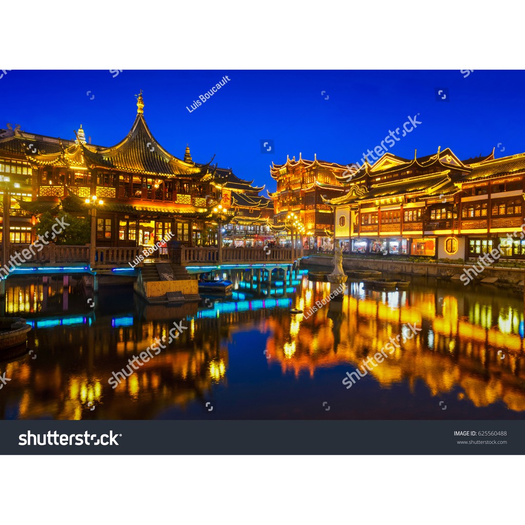 Tranh lụa 3d Hồng Kông Phượng Hoàng Cổ Trấn Kích Thước 1,5m x 2m HKPHCT