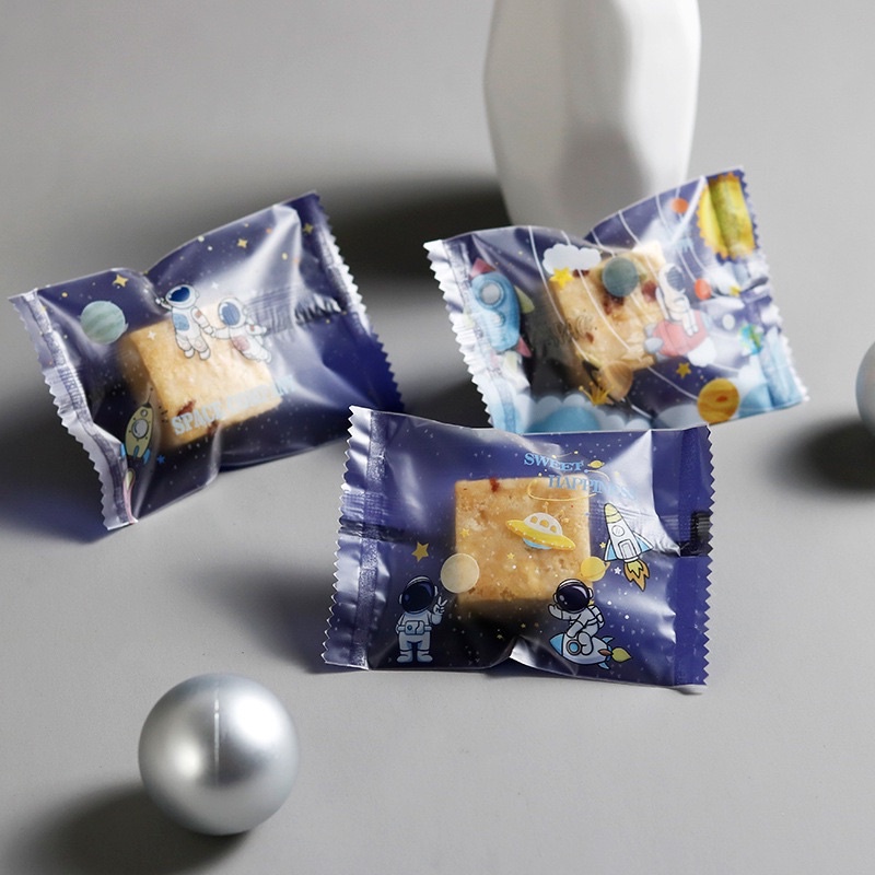 100 vỏ túi bánh 7x10cm phi hành gia nền xanh đựng vừa bánh