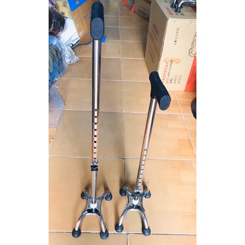 Gậy chống cho người già, gậy batong inox có 4 chân đỡ hàng đẹp rất chắc chắn