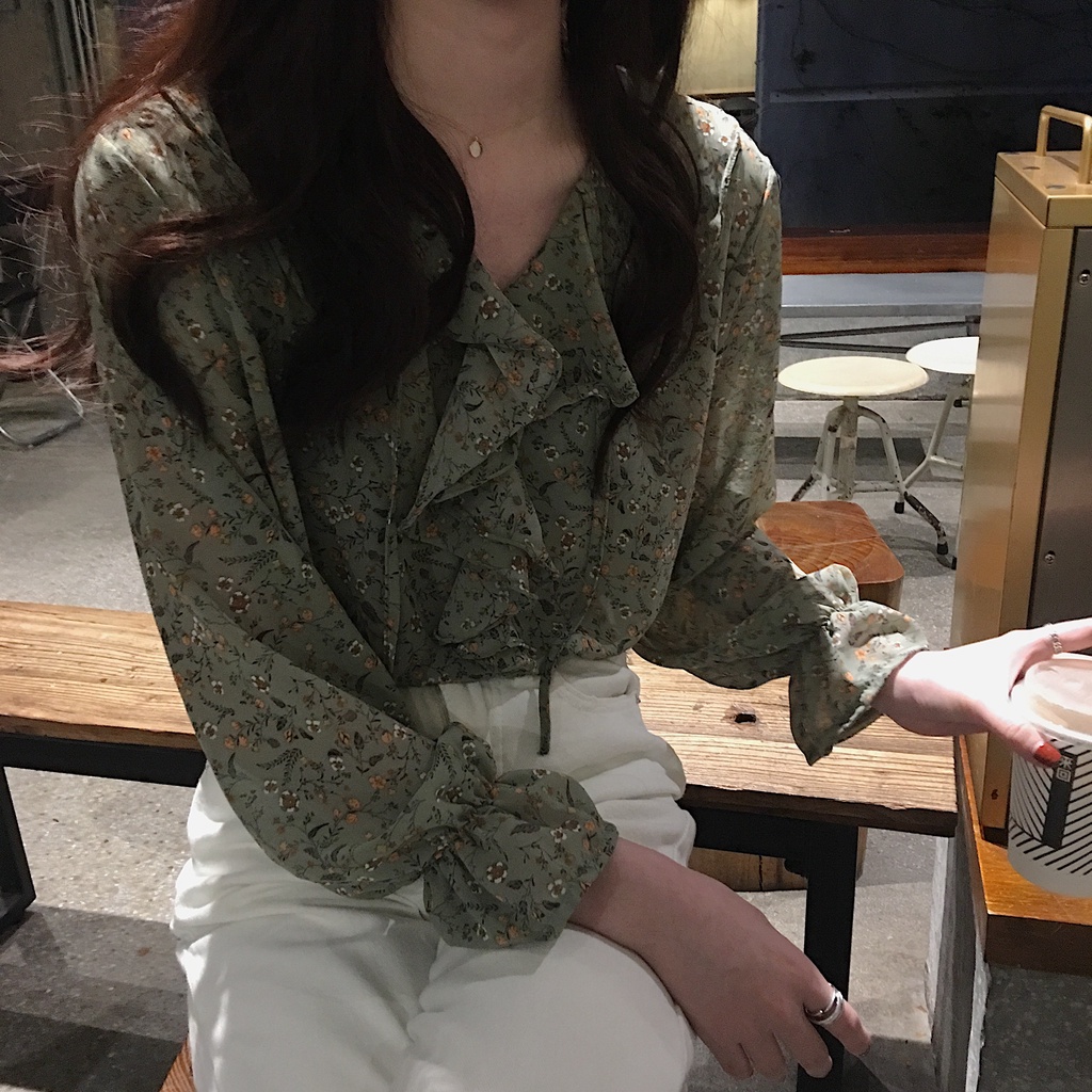 Áo sơ mi GENAISHA tay dài dáng rộng chất liệu vải voan in họa tiết thời trang cá tính cho nữ