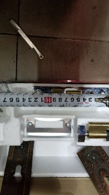 Khóa cửa tay gạt việt tiệp phòng trung 04512