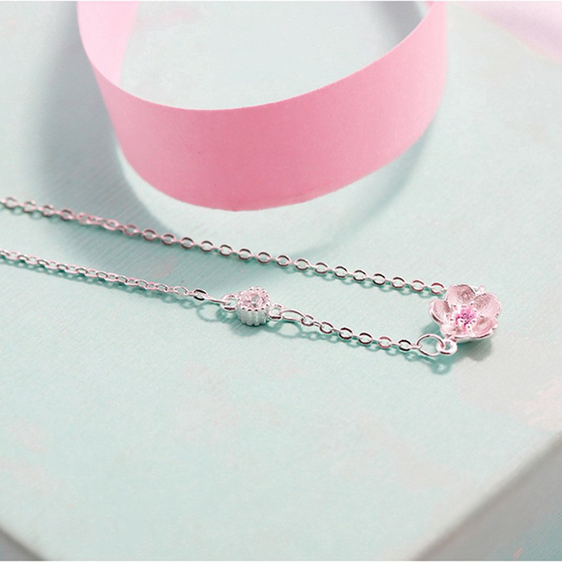 Vòng Đeo Tay Nữ Bông Hoa Bạc Chuỗi Pha Lê