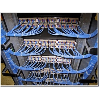 Thanh đấu nối Patch Panel Cat6 48 Cổng Hãng AMP/COMMSCOPE Modul Rời