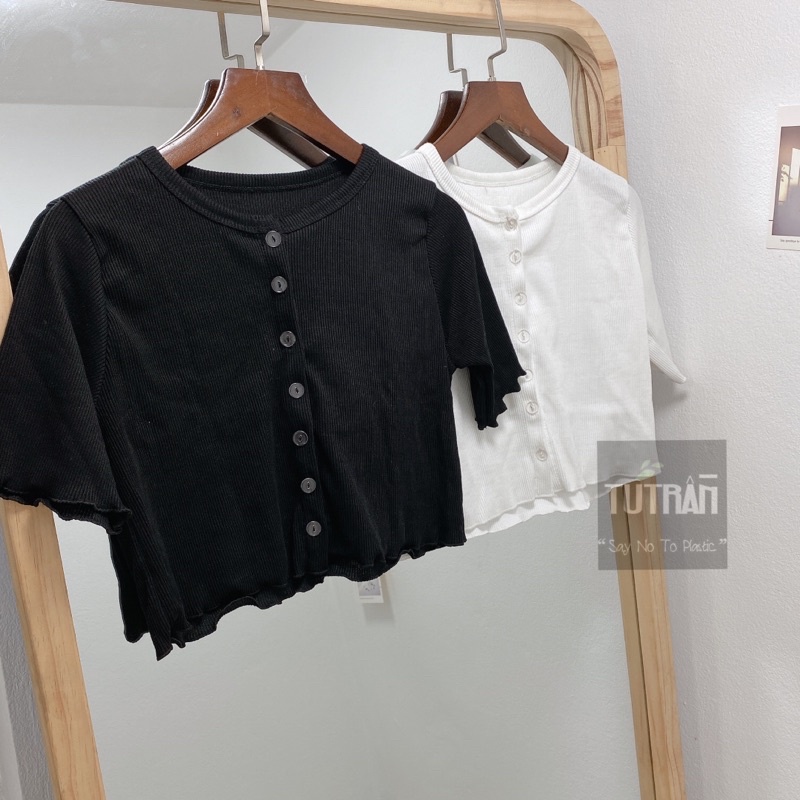 Áo lửng len tăm cúc cài