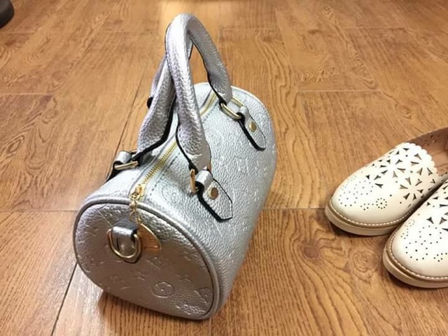 Sale túi trống in vân