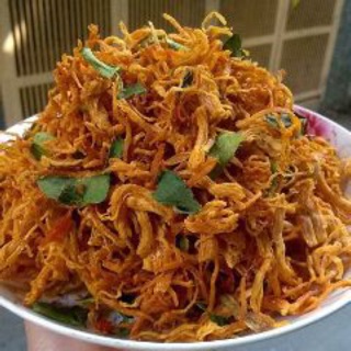 COMBO khô gà lá chanh cay và mứt hạt sen