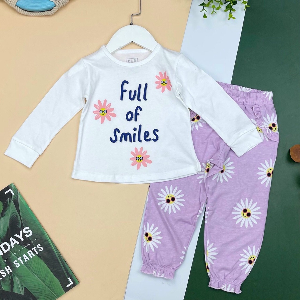 Bộ Gap cotton dài tay cho bé gái, có size từ 1-7 tuổi, họa tiết đáng yêu
