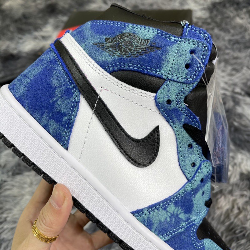 g cao cổ tie dye trắng xanh đẹp rụng rời (ảnh thật + full box)