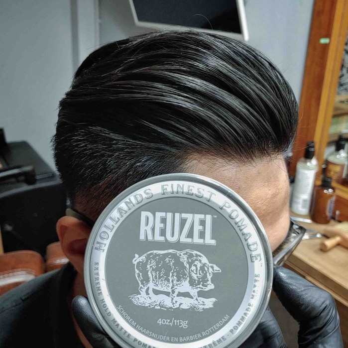 Sáp vuốt tóc Reuzel Extreme Hold Matte Pomade - 113g