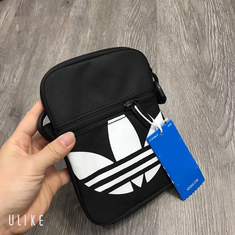 Túi đeo chéo Adidas mini mẫu mới | BigBuy360 - bigbuy360.vn