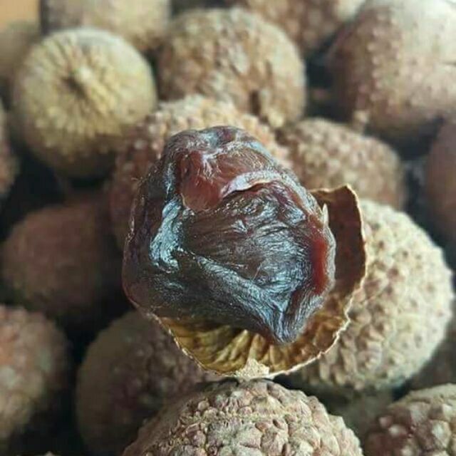 Vải sấy khô