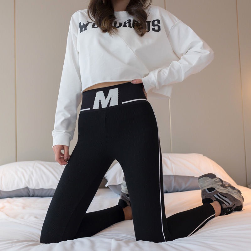 Quần Legging Cạp Cao Len Tăm Chữ M