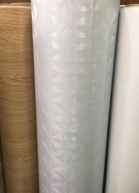 Giấy dán kính kim cương khổ 1m22 35k/1m dài | BigBuy360 - bigbuy360.vn