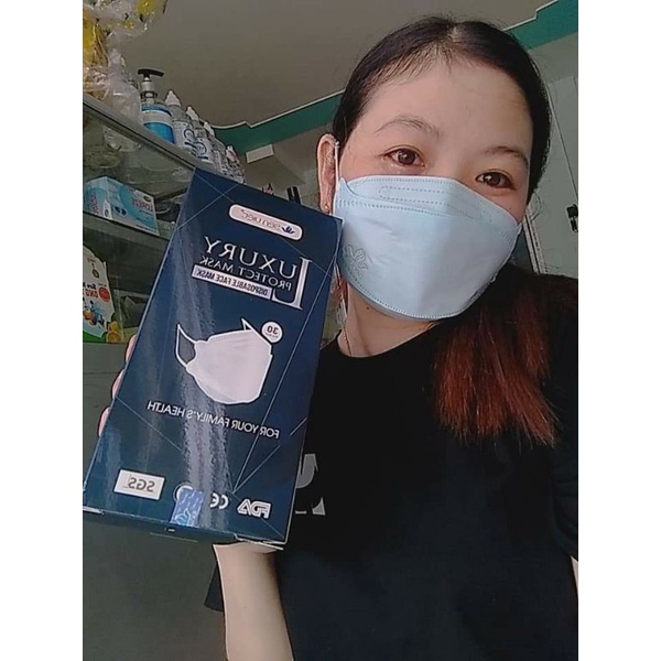 KHẨU TRANG 4D LUXURY SEN VIỆT HỘP 30 CÁI