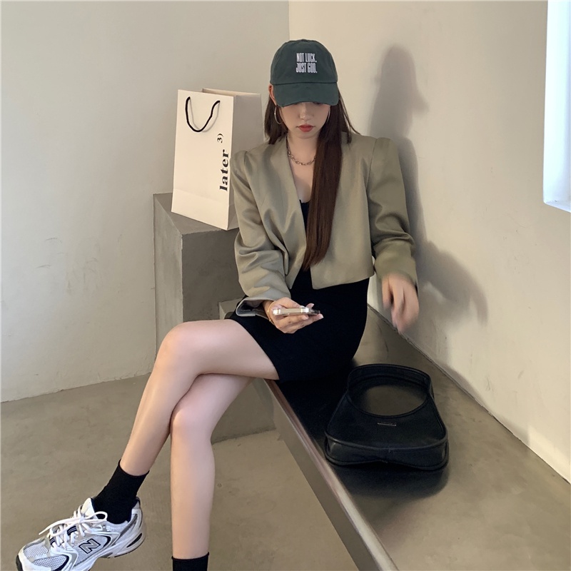 Áo khoác dáng ngắn phong cách mùa thu thời trang thanh lịch cho nữ