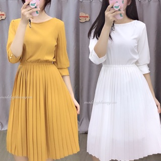 Đầm cổ thuyền tay lỡ chân ly