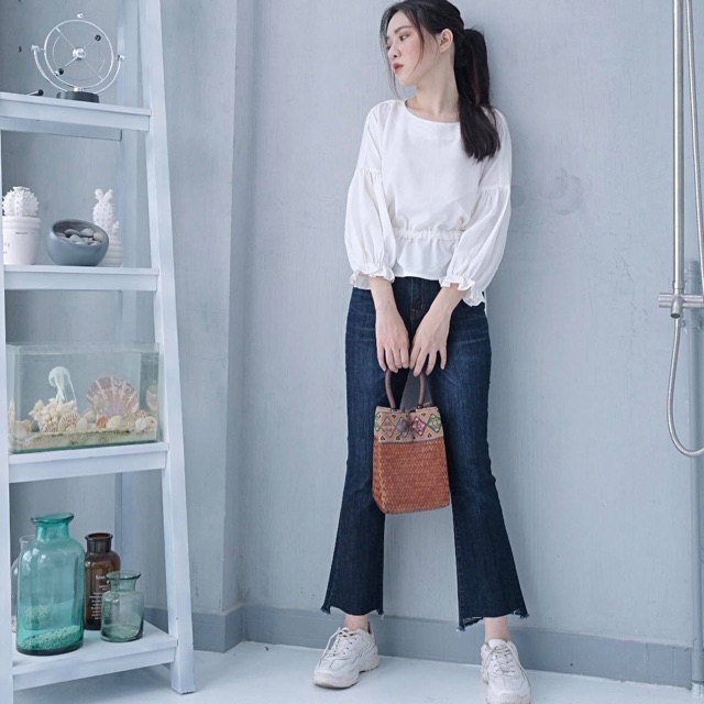 Quần loe ngố trơn lai lệch siêu xinh