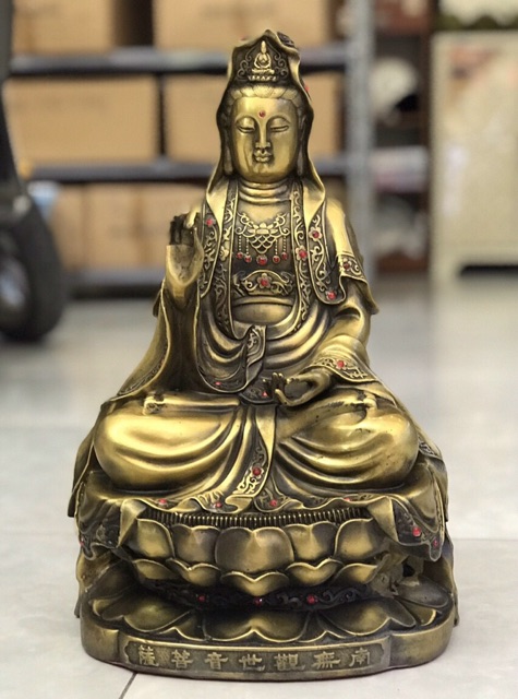 Phật Bà Quan Âm ngồi