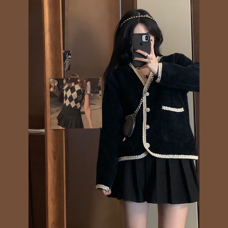 Set áo khoác cardigan tay dài màu sắc tương phản và chân váy xếp ly phong cách phương tây cho nữ (có bán lẻ)
