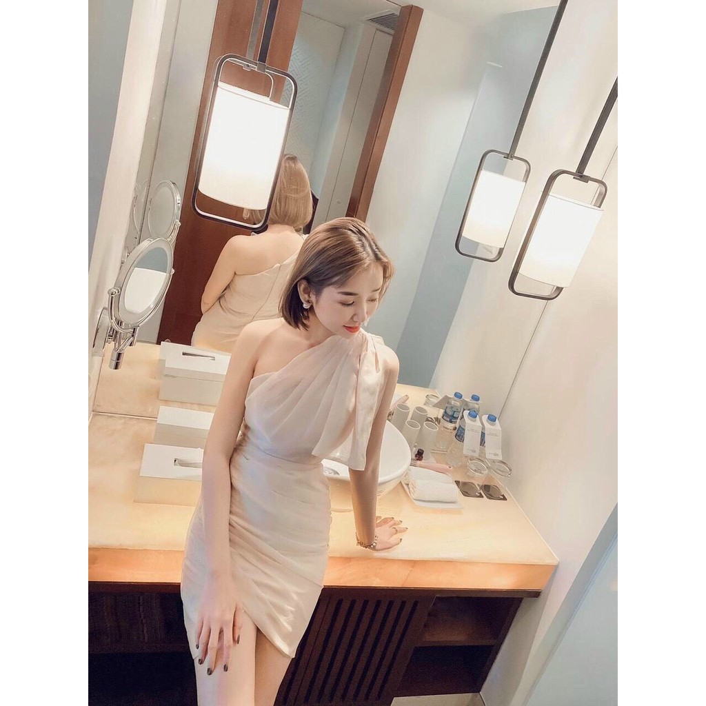 Đầm dự tiệc ôm body dáng xòe chéo vai Resi Dress