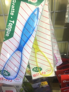 dụng cụ cạo lưỡi