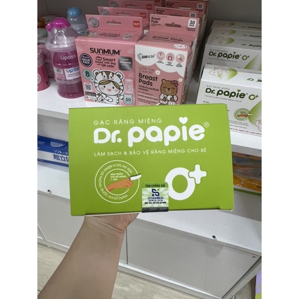 Gạc vệ sinh răng miệng an toàn kháng khuẩn cho bé Dr Papie hộp 30 gói Beehouse