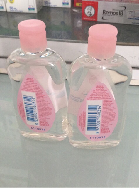 Gohnsons baby oil
