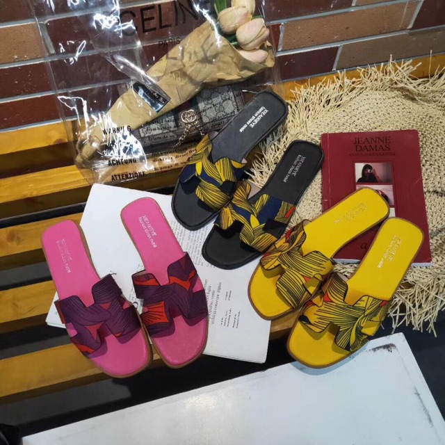 Dép H sắc màu hot hit