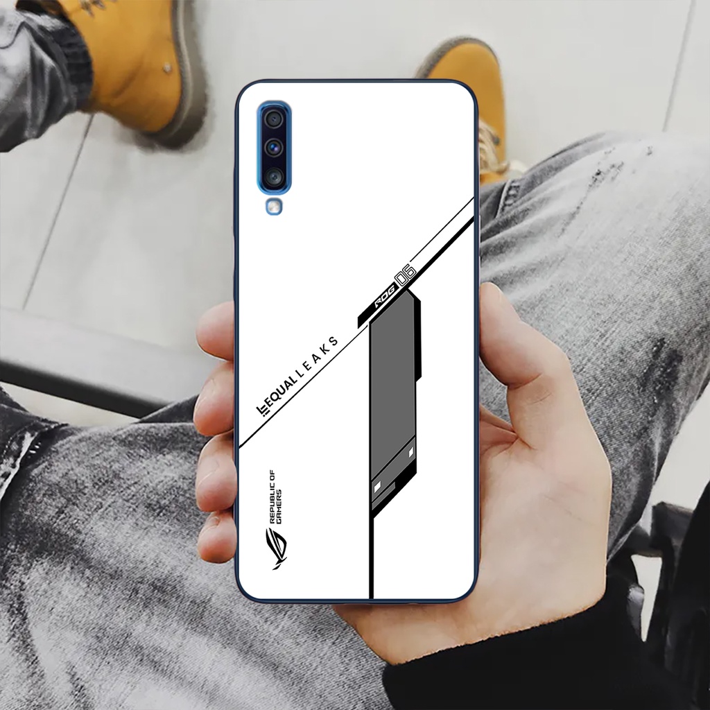 Ốp lưng Samsung Galaxy A70 - Republic of Gamers, chất liệu kính cường lực