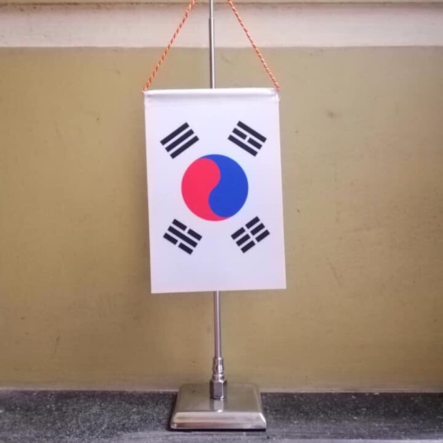 Cờ để bàn cắm các nước