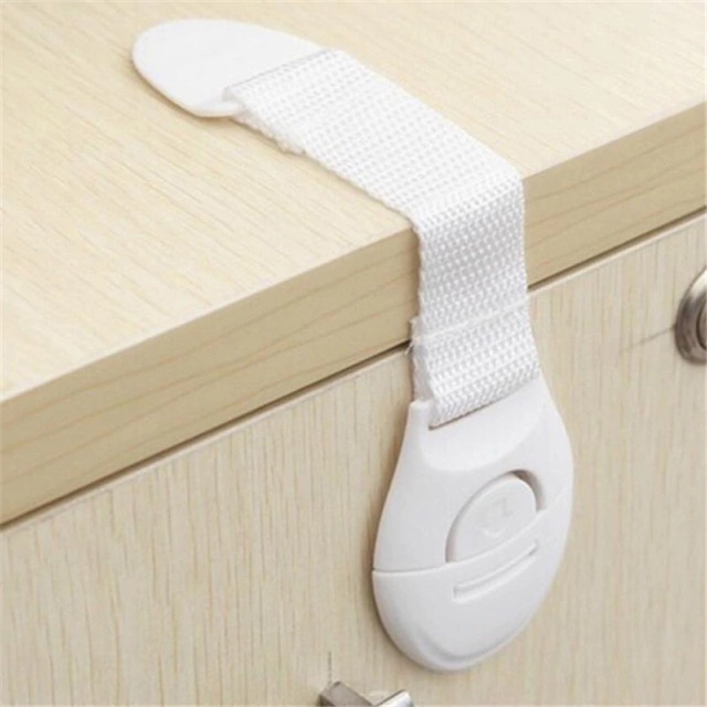 1 Khóa Ngăn Kéo Tủ Bảo Vệ An Toàn Cho Bé