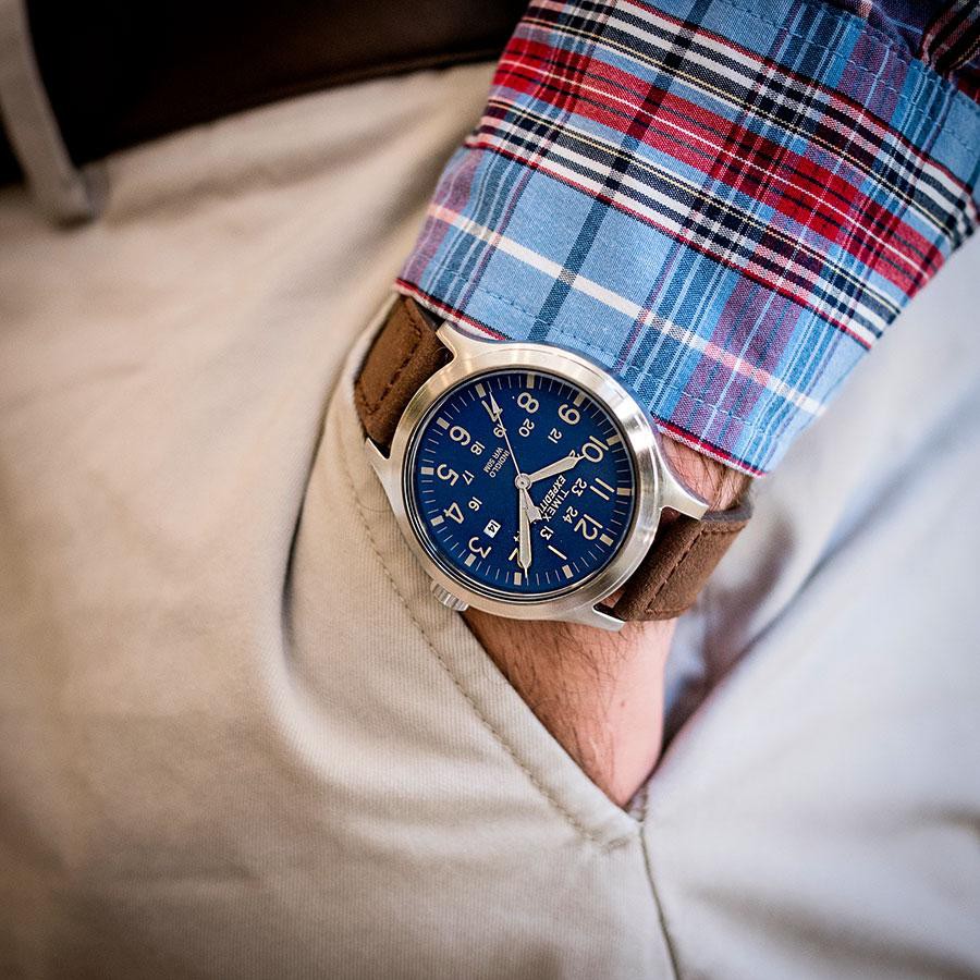 Đồng hồ nam Timex Expedition TW4B06400 Dây nâu đậm