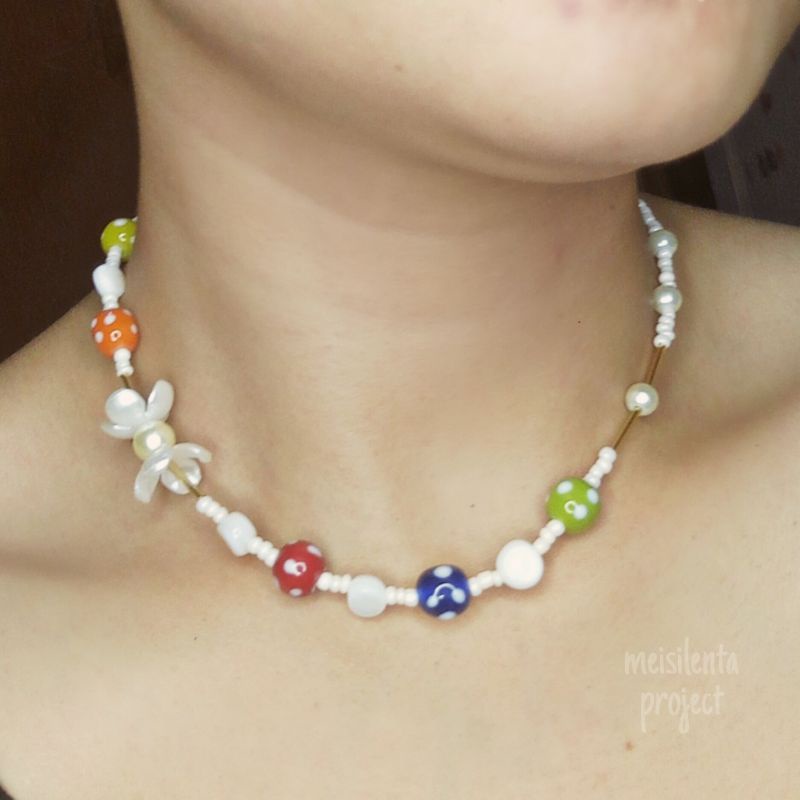 Talita - Vòng Cổ Hạt Đá Cẩm Thạch Tan Trong Nước