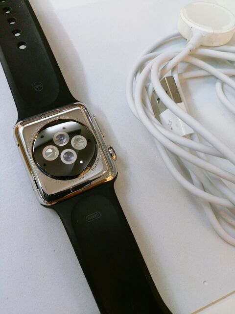 Đồng hồ apple watch gen 1 thép đẹp như mới dây zin sạc zin