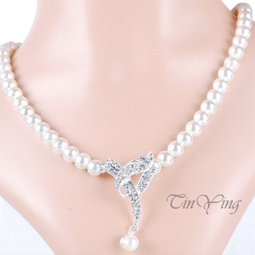 GETNOIVAS Bộ Trang Sức Gồm Vòng cổ Và Bông Tai Ngọc Trai Nhân Tạo Dễ Thương Thời Trang Cho Nữ (Kích Thước: Một Kích Cỡ, Màu Sắc: Trắng) [HY]