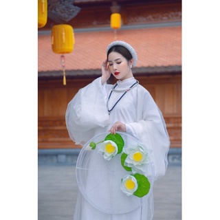 nón quai thao sen chụp hình