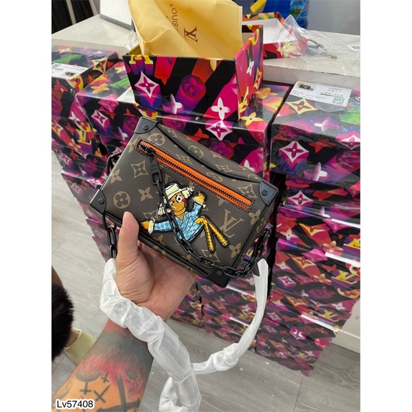 Túi Đeo Chéo L.v Cao Cấp Hình Thêu Full Box - Túi Da Nam L.v Full Box Thêu Hình