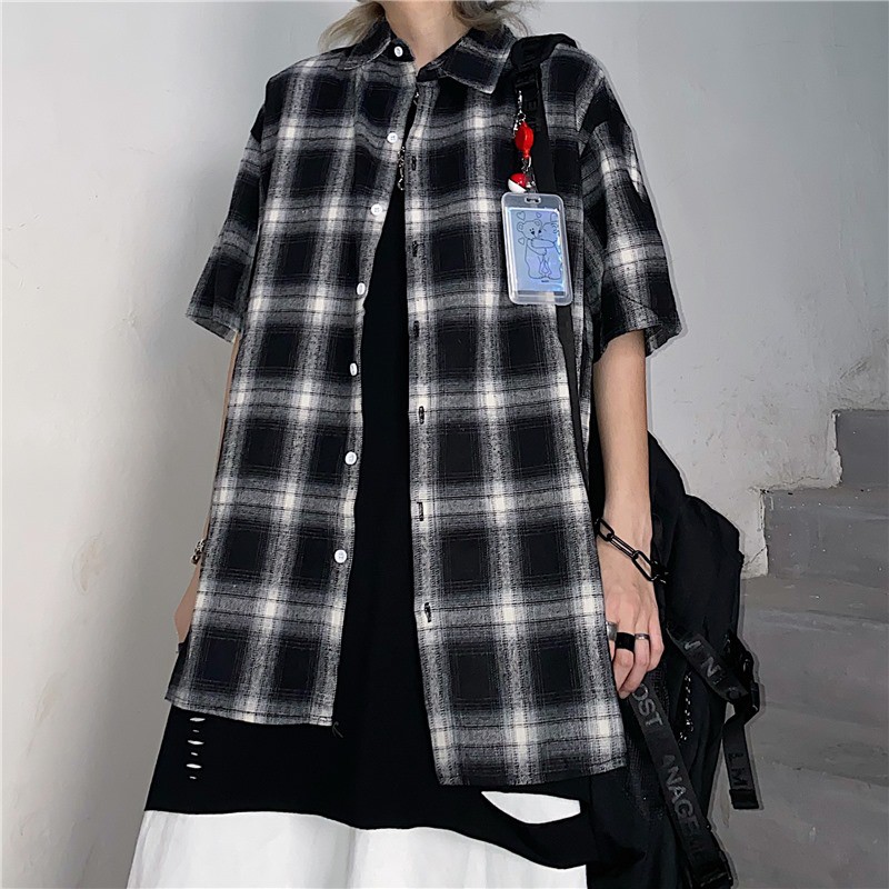 Sơ mi kẻ caro cộc tay unisex hoa cúc