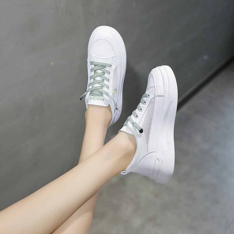 Giày thể thao nữ, sneaker nữ màu trắng da mềm phối lưới thêu hoa cúc phong cách Hàn Quốc