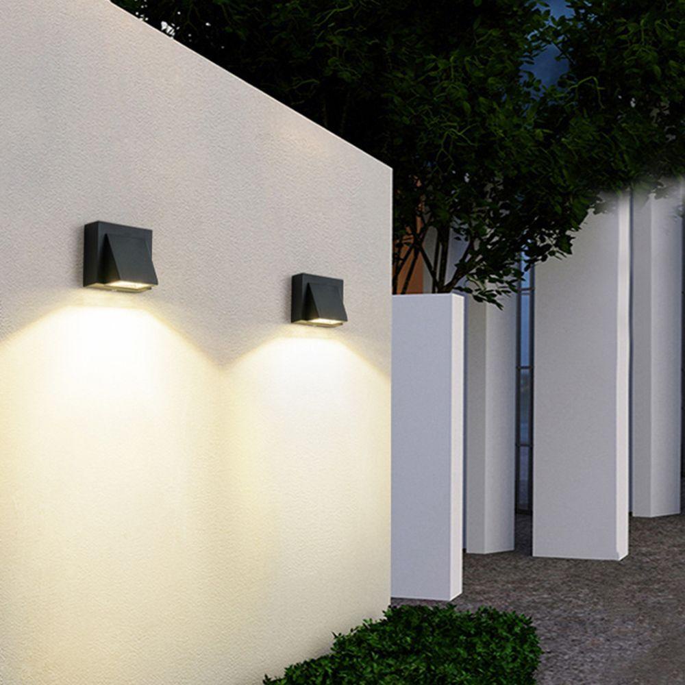 Đèn LED Gắn Tường Sử Dụng Năng Lượng Mặt Trời Dùng Trang Trí Vườn/Ban Công