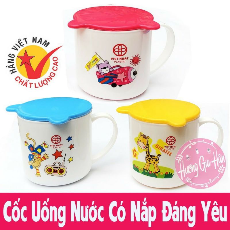 Cốc nhựa, ca nhựa cho bé uống nước kute có nắp đậy