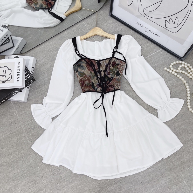 SET ĐẦM TRẮNG + ÁO GILE ĐAN DÂY HOA