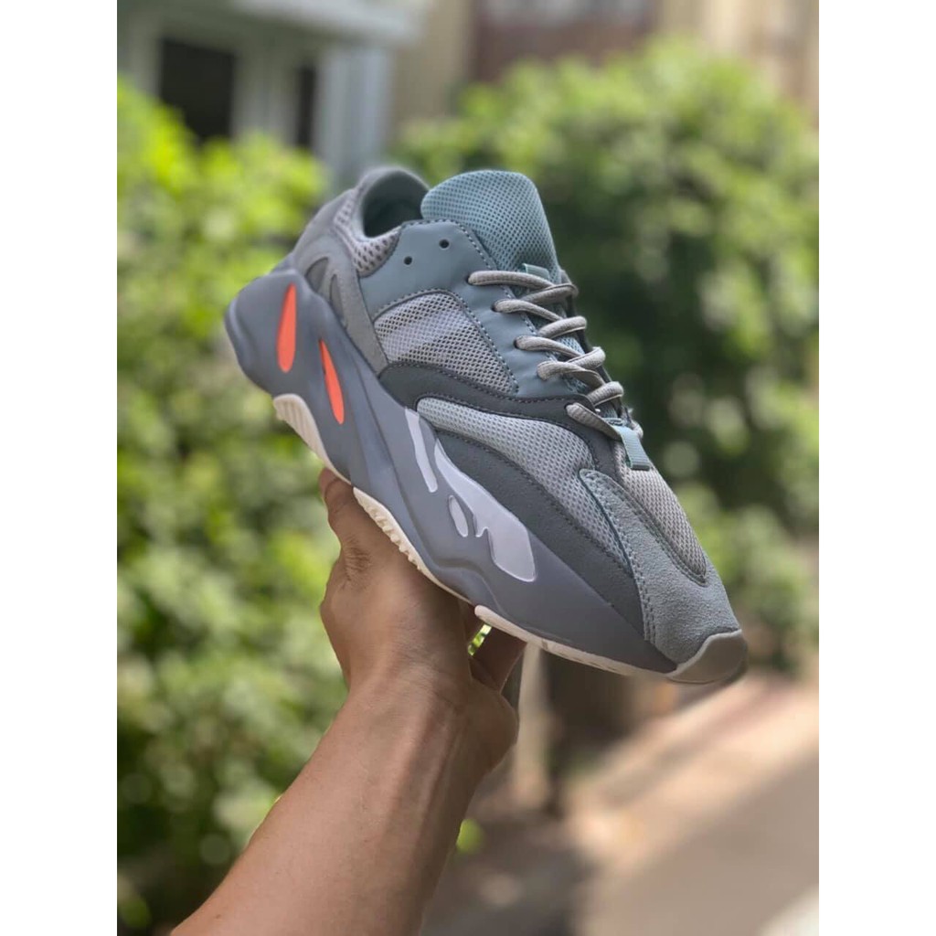 yeezy 700 inter