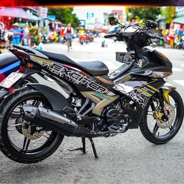 ( Quí khách vui lòng mang ra tiệm cho thợ dán ) Tem Exciter 150 đen