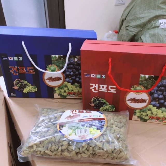 (Chuẩn nho Hàn) NHO KHÔ HÀN QUỐC 1KG Loại thượng hạng | BigBuy360 - bigbuy360.vn