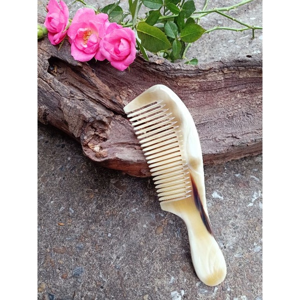 Lược sừng trâu tự nhiên có chuôi dài 18-22cm