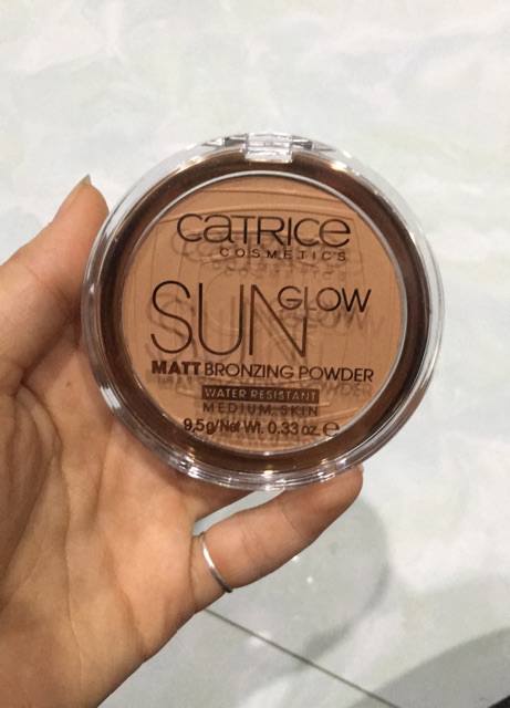 Phấn Tạo Khối Catrice Sun Glow Mater Bronzing Powder