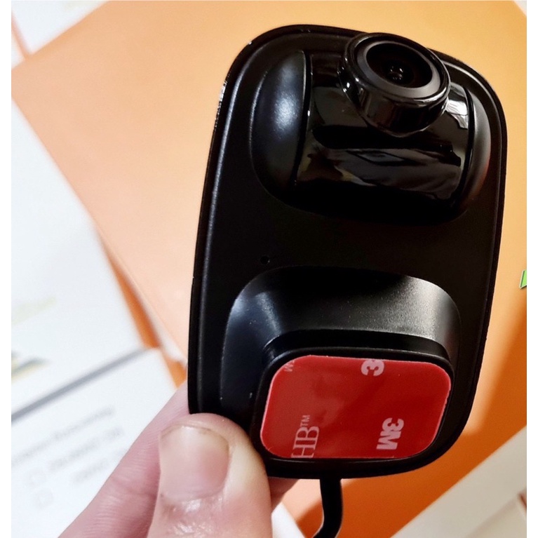 Camera hành trình tích hợp màn hình androdi phát wifi kết nối điện thoại full HD 1080