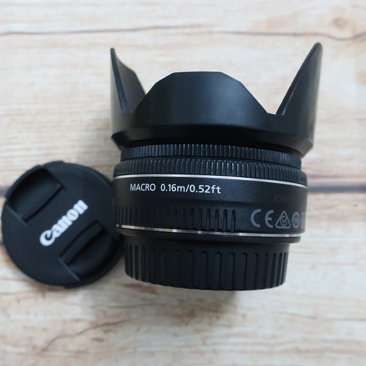 Ống kính Canon EF-S 24 STM